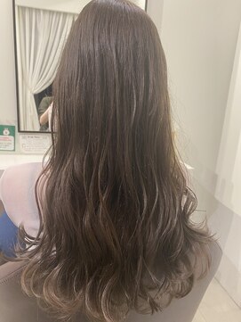 インビテーション(invitation) ブリーチオンカラー◎ミルクティーベージュ