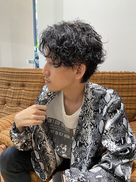 ルアウラフ(LUAU LOUGH) 【YASU】波巻きセンターパート/Instagram-@yasu_lough_