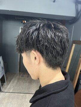 ロフティー 清澄白河(LOFTY) アップバング／癖活かし／ツーブロ／清澄白河