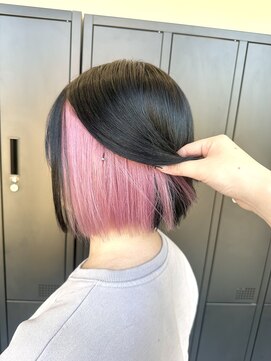 ゴウトゥデイシェアサロン 町田店(GO TODAY SHAiRE SALON) インナーカラーホワイトピンク【町田】