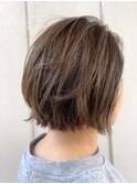 40代50代　動きのあるショートボブ2601