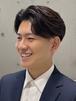 トゥルートラスト オムオム 甲府和戸(True Trust HOMME HOMME)&nbsp;ビジネススタイル ナチュラルセンターパート アップバング