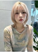 顔まわりレイヤーボブレイヤーカットミディアムボブウルフカット