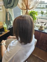 美容室 ブラウン(Brown)&nbsp;フェイスフレミング　ハイライト