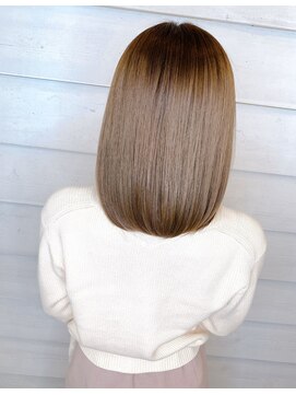 ニューラインギンザ(New-Line 銀座) 《New-Line 代表YUTAKA》大人ガーリーミニボブ