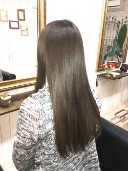 ヘア メイク ヴァーブ(hair make Verve)の写真/トリートメント成分をスチームブラシで浸透！豊富な種類のトリートメントを髪質に合わせてお選び下さい♪