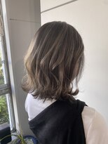 リルーム(re-room)&nbsp;透け感ハイライト