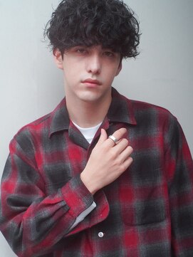 レジュアル(RESSUAL) かき上げヘア　ニュアンスマッシュ　サイドパート　ビジネス