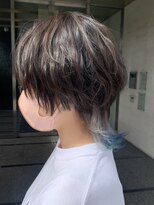 ジエクト カナウ(The Ect canow)&nbsp;ウルフカット/インナーカラー/裾カラーブルー/ペールブルー