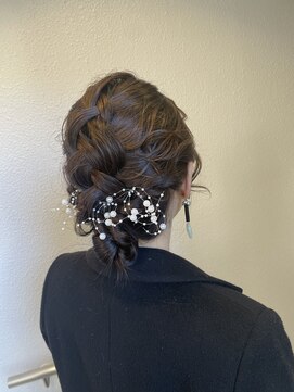 モク(mok) お呼ばれヘア