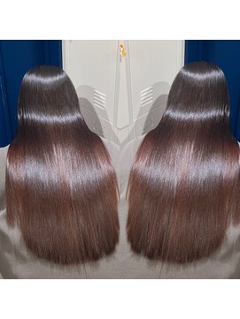 パドトロワ(Pas de trois) 髪質改善トリートメント【グラメント】極上の艶体験