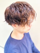 インタークロス&nbsp;20代30代40代メンズショートニュアンスパーマアッシュブラウン