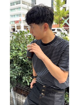 アッドバイケーツー 心斎橋(add by k-two Men's) パーマの履歴を活かした大人カジュアルショート