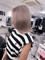 キング 梅田(K!ng)&nbsp;縮毛矯正髪質改善ハイライトレイヤーカット梅田美容室エクステ