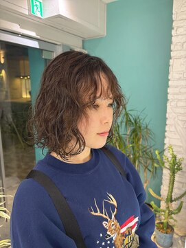 リーホリエ(Lee Horie) レディーススパイラルパーマ【MOMOKA】