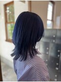 ネイビーブルー×ウルフカット