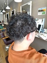 ヘアーメイクロージー 八軒店 (HAIR MAKE ROSY)&nbsp;ツイストスパイラルパーマツーブロックマッシュメッシュフェード