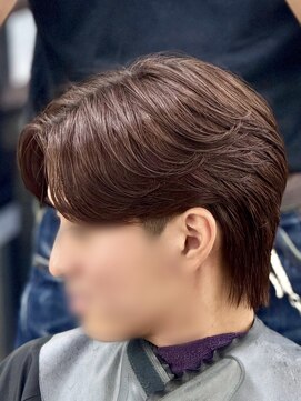カンゴール サロン トウキョウ セントラル 原宿(KANGOL SALON TOKYO CENTRAL) 曲がる縮毛矯正／ニュアンスパーマ／毛流れセンターパート