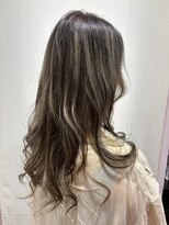 カミオ シオン(KAMIO CION) 【外国人風ハイライト×揺れるウェーブロング】