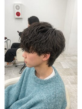 アイトーキョープラスシー 横浜(AI TOKYO+Sea) MEN’S横浜/ラウンドマッシュ/シャドウパーマ/高島町