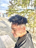 アレーズバイベニボンズ(Alaise by Beni,Bond's) 青メッシュ×スキンフェード