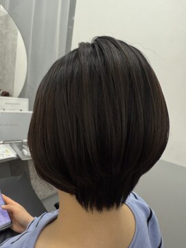 トッカ 茨木(tocca) 20代~40代におすすめ!お手入れ楽なショートボブ