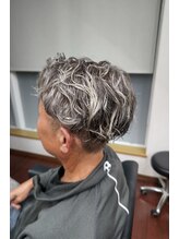 ルッカヘアガーデン 鶴ヶ島店&nbsp;メンズ☆無造作パーマ×ツーブロ×グレージュ