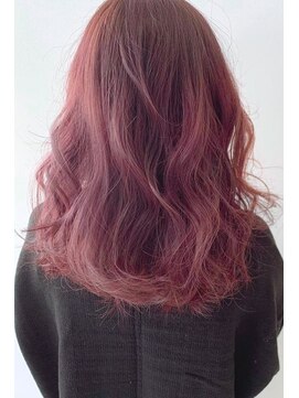 ウエスト(WEST) 肌馴染み◎ピンクカラー