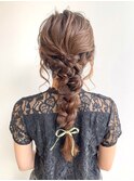 ミディアムヘアアレンジ結婚式参列ヘア編み込みヘア K01-26