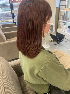 モルニ(MORNI) 髪質改善トリートメント_マロンベージュ Aラインボブ かきあげ