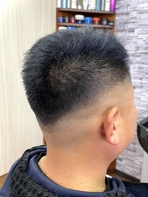 ”シェービング”は男の嗜み―。【BARBER】ならではのシェービング・フェイシャルメニューでトータルケア♪