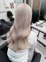 ペレ 栄店(PELE)&nbsp;デザインカラー/レイヤーカット/ウェットヘア/オリーブベージュ