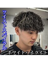 ルースト 心斎橋店(ROOST) ツイストスパイラル/ホワイトハイライト/マッシュ