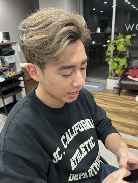 メロウ(Mellow) センターパート