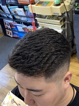 理容ナガオ フェードスタイル