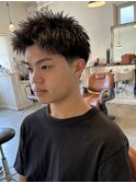 スパイキーショート　テーパーフェード　アップバングショート