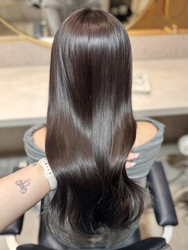 ルームバイシー 新宿(Loom. by Sea) 〇〇暗めカラー×ミディアム[レイヤー/縮毛矯正]