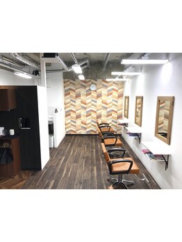 【岐阜市/鏡島】カラー専門店ならではの価格とお値段以上のクオリティの高さが好評♪当日予約お気軽に◎