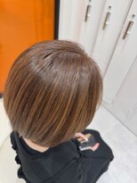 ナーディ バイ ミルボン(NERDy by milbon) 脱白髪染めハイライトで、根元から自然な明るさを◎