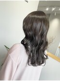オリーブグレー