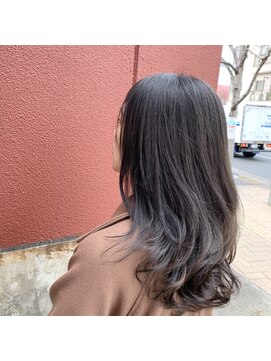 ヘアーデザイン アズール(Hair Design Azur) 【Azur】くすませcolorの大定番“スモーキーグレー”