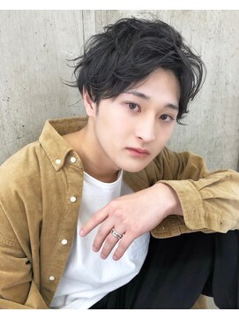 シスタ(SISTA) 【SiSTA】黒髪センターパートショート