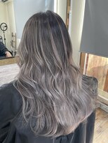 ロール(ROLL)&nbsp;ROLL バレイヤージュカラー