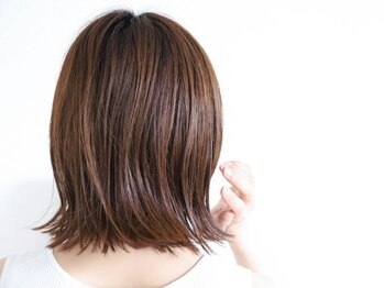 スカイ(scai)の写真/30~60代の大人女性に人気◇デザインカラーからグレイカラーへシフトチェンジのご相談もOK!