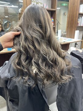 ラフ(LAFF) #バレイヤージュ#グレージュカラー#ボブウルフ#ココアベージュ