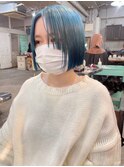 [ 青髪 ]