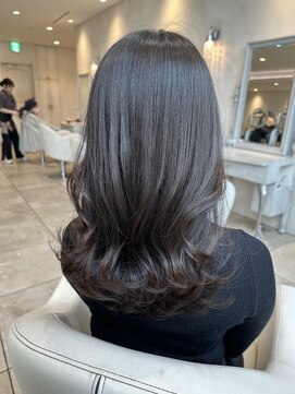 ザックラフィネ(ZACC raffine) 韓国風/ミディアムレイヤー/アッシュブラウン/ブルージュ