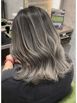 ラビマーニ 箕面店(Labimani) 【Labimani】ホワイトミルクティーバレイヤージュ