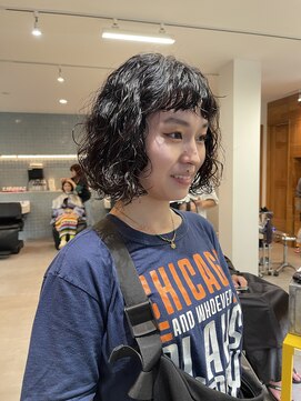 ナループロア ハチ(Nalu pu loa hachi) ハードパーマ/くるくるパーマ/スパイラルパーマ/ボブパーマ