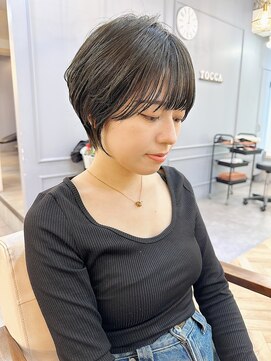 トッカ ヘアアンドトリートメント 難波店 小顔似合わせカット愛されクールショート20代/30代40代50代/難波